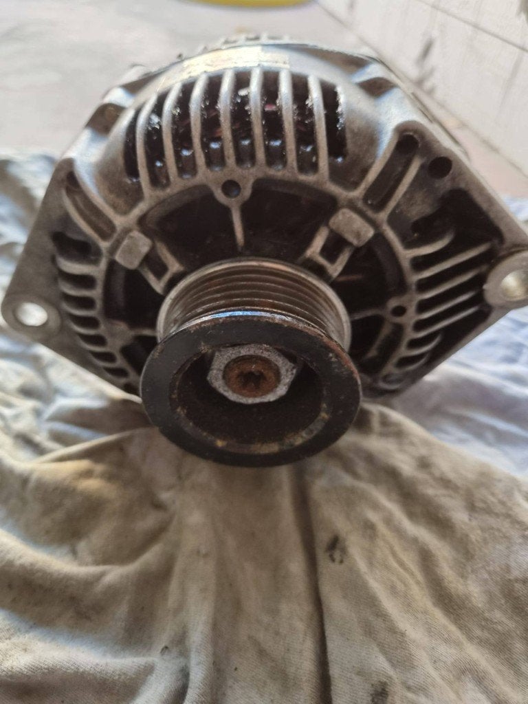 alternateur (pour clio 1.9 diesel), Ophalen of Verzenden, Gebruikt, Renault