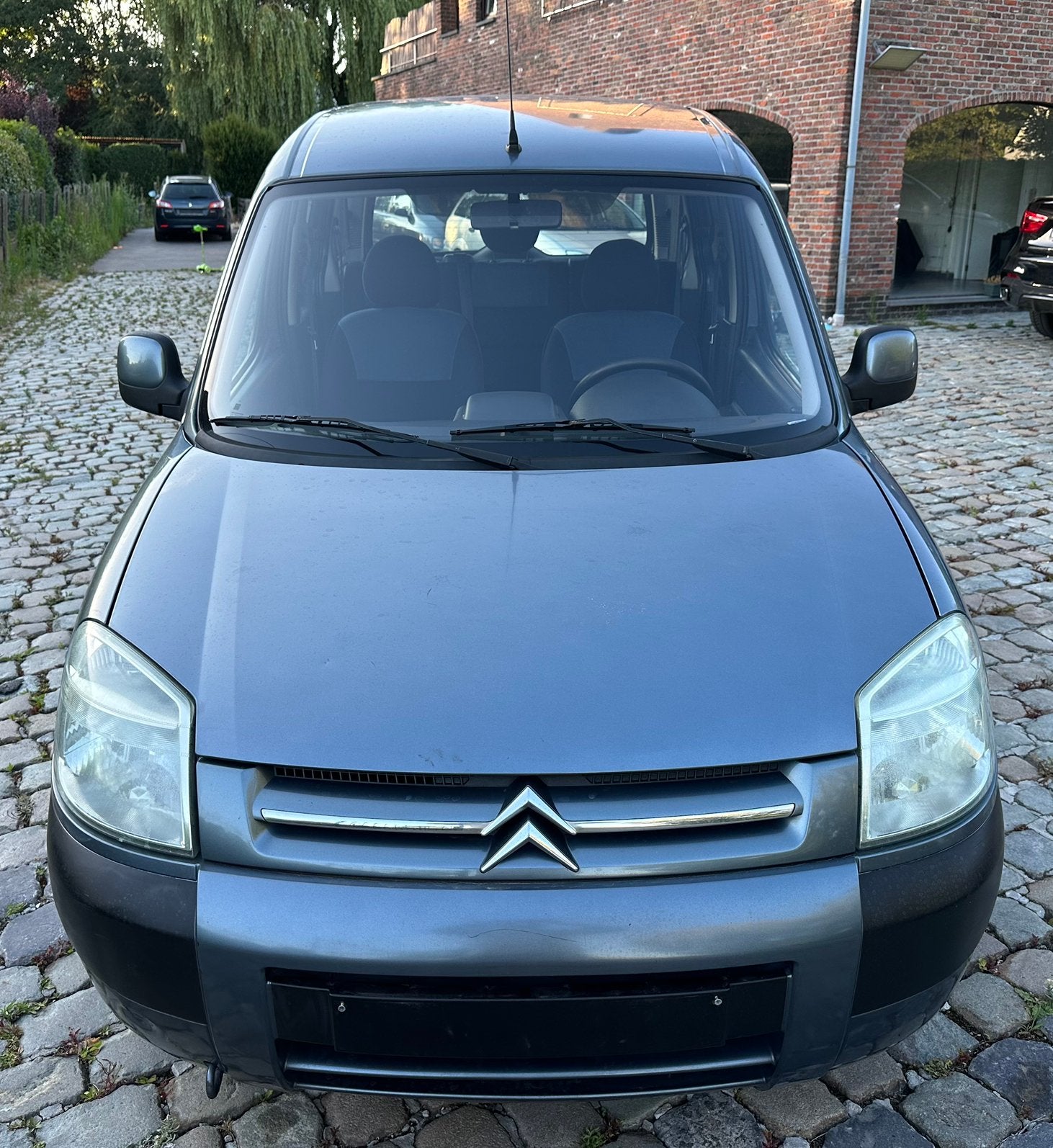 Citroen berlingo multispace benzine/5 zit/5 deurs/gekeurd, Autos, Citroën, Entreprise, Berlingo, ABS, Airbags, Bluetooth, Verrouillage central