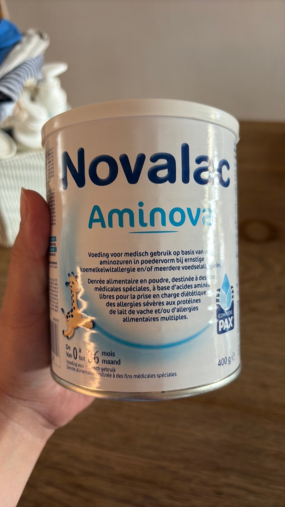 Melkpoeder novalac aminova, Kinderen en Baby's, Babyvoeding en Toebehoren, Ophalen, Zo goed als nieuw