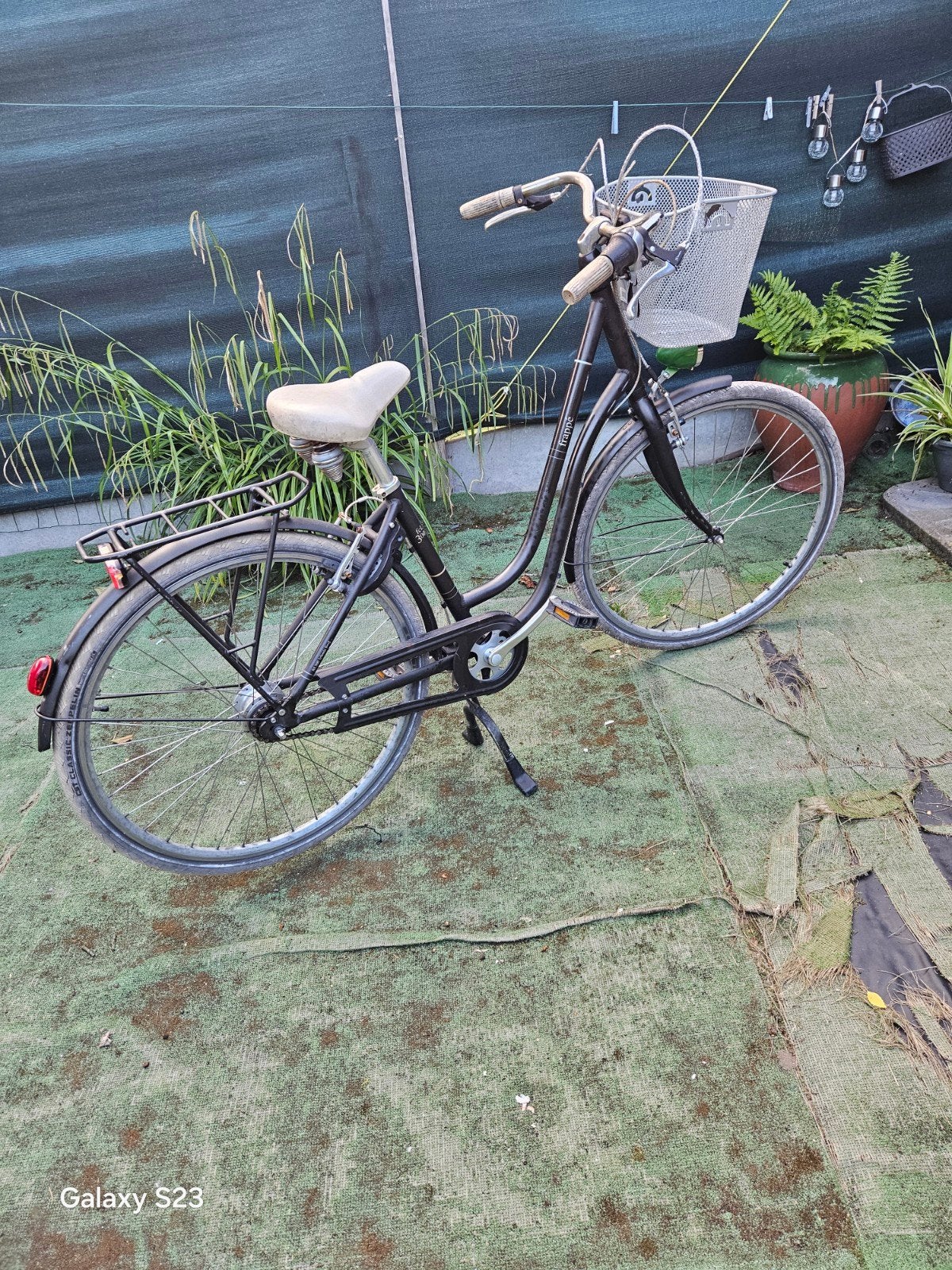 Damesfiets b-twin 28 inch, Enlèvement