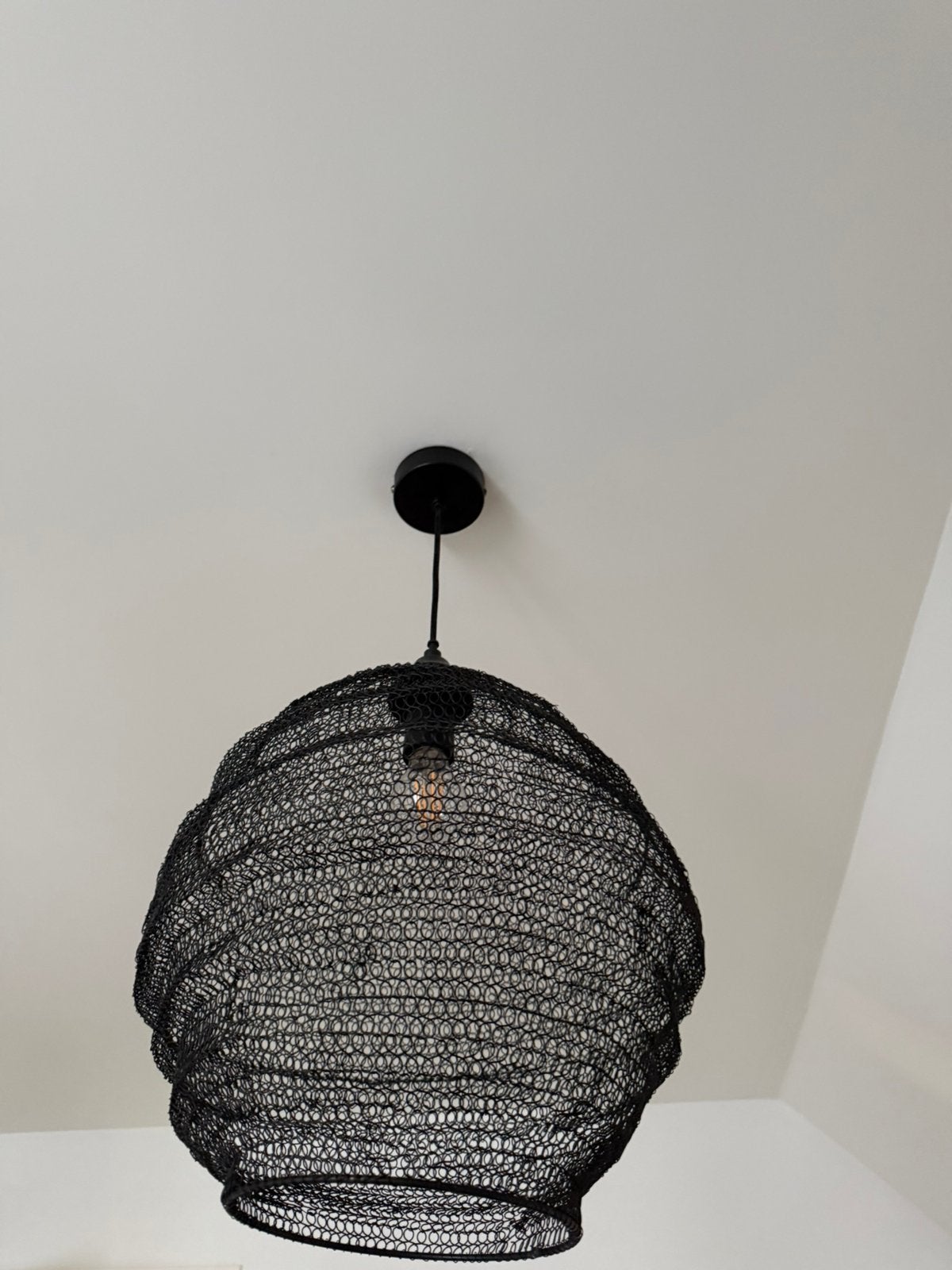 Hanglamp zwart Juntoo, Maison & Meubles, Enlèvement, Comme neuf