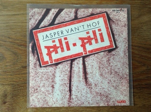 single jasper van 't hof, Overige genres, 7 inch, Ophalen of Verzenden, Beschermende buitenhoes