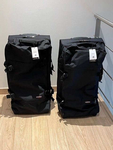 Eastpak TRANVERZ L Reiskoffers (79 x 40 x 33 cm) -121L, Ophalen, Nieuw, Zwart, Wieltjes