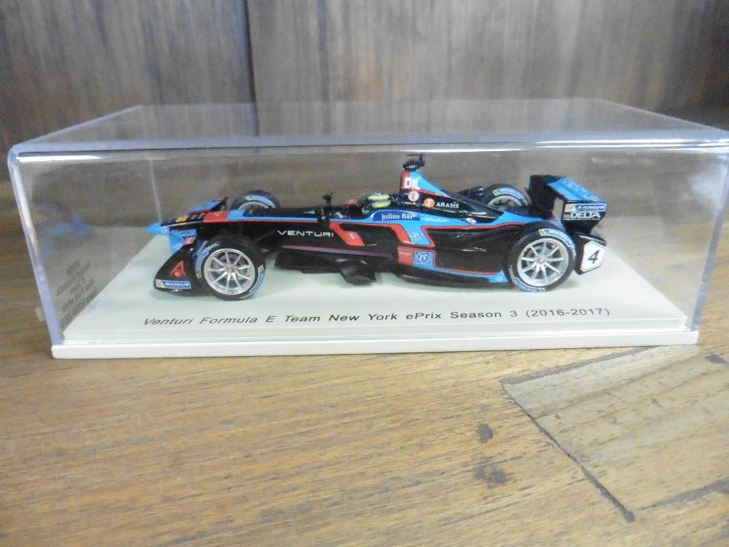 Sparkmodel Venturi Formula E Season (2016-2017), Ophalen of Verzenden, Zo goed als nieuw, Auto, Overige merken