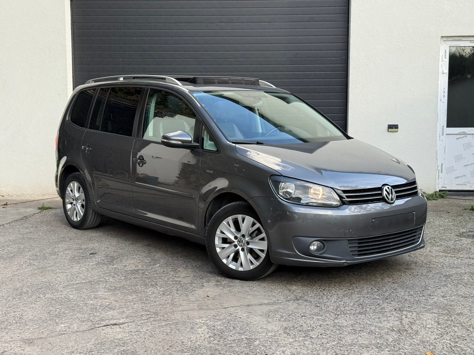 VOLKSWAGEN TOURAN 1.2 TSI LIFE – 105 CH EURO 5 -5 PLACES, Achat, Ordinateur de bord, Entreprise, Boîte manuelle