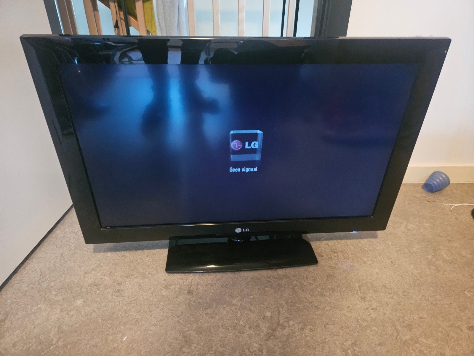 LG tv 32inch, Audio, Tv en Foto, Ophalen, LG