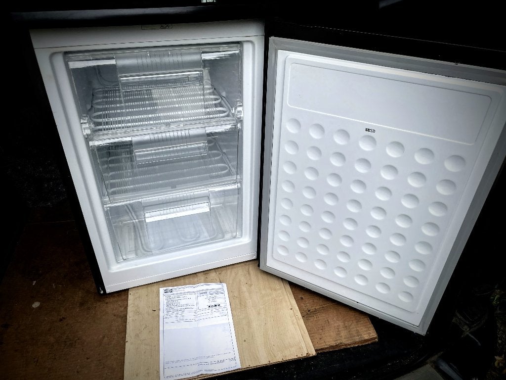 DIEPVRIEZER Tafelmodel FRIAC, Elektronische apparatuur, Vriezers en Diepvrieskisten, Minder dan 85 cm, Minder dan 60 cm, Zo goed als nieuw