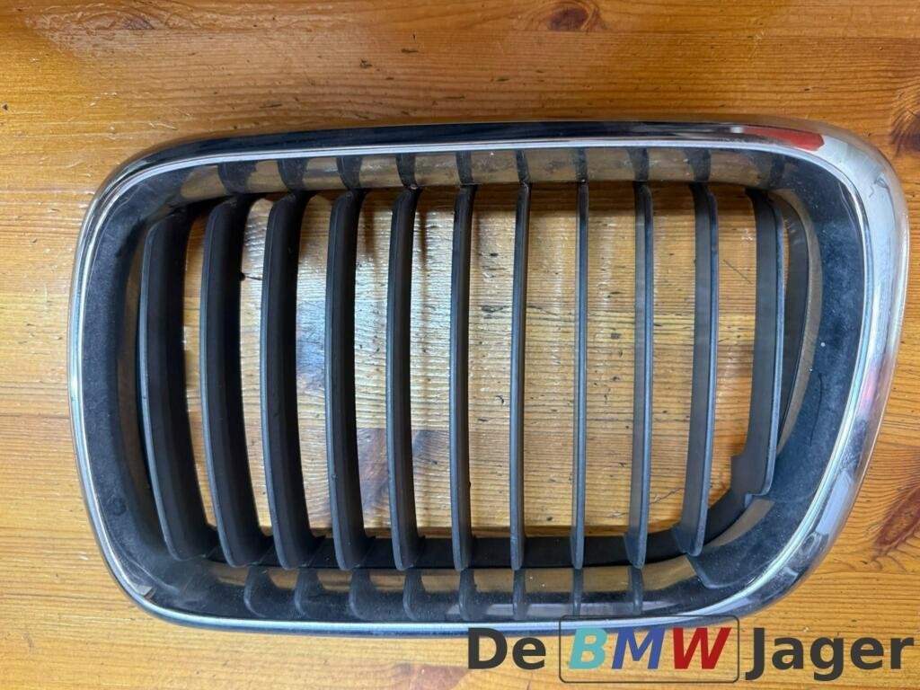 Grill links zwart 51138195093 BMW 3-serie E36 51138185801, Auto-onderdelen, Gebruikt, Ophalen of Verzenden, BMW, BMW