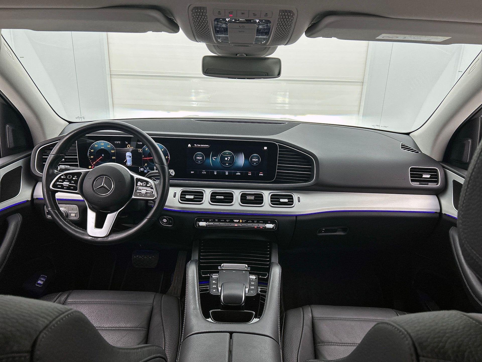 Mercedes-Benz GLE-Klasse 300 D 4MATIC SUV Business Line | Tr, Autos, Argent ou Gris, 2165 kg, Noir, 5 portes