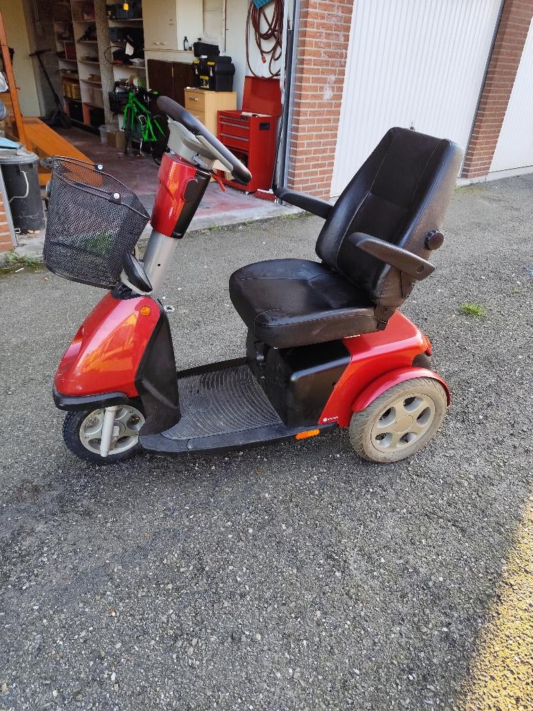 Scootmobiel TROPHY, Diversen, Brommobielen en Scootmobielen, Gebruikt, Overige merken, 36 t/m 45 km, 16 km/u of meer, Ophalen