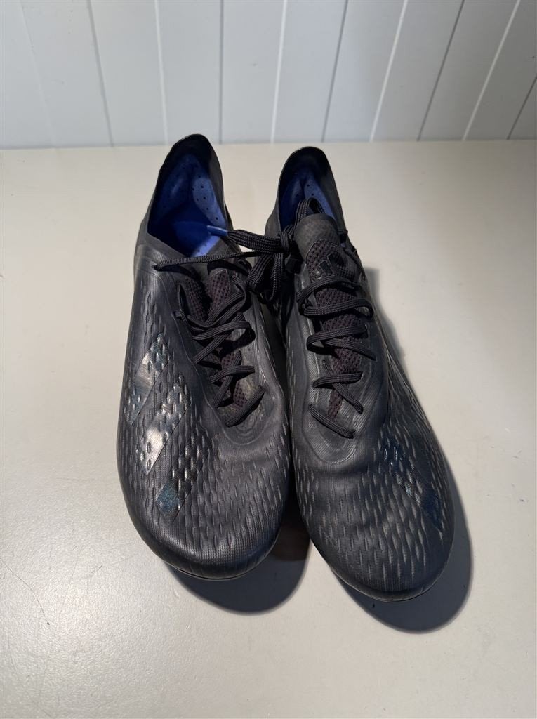 voetbal schoenen - Adidas X 18.1 FG - maat 40, Sport en Fitness, Voetbal, Ophalen of Verzenden, Zo goed als nieuw, Schoenen