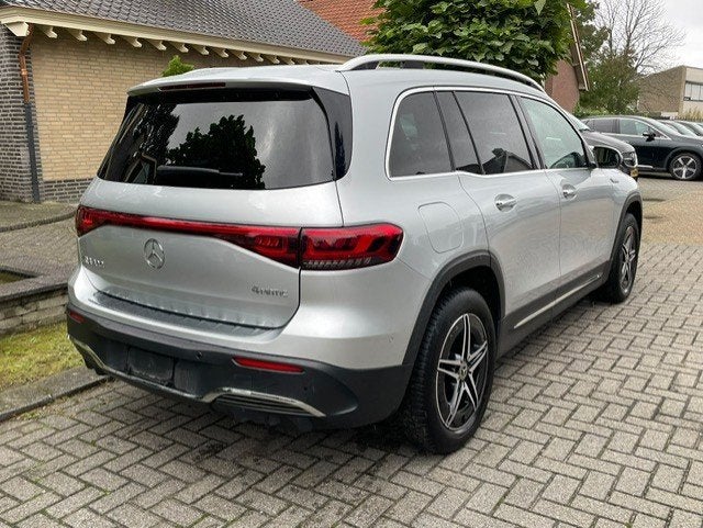 Mercedes-Benz EQB 300 4MATIC AMG LINE PANO LED NAVI CAMERA, Achat, EQB, Entreprise, 5 portes