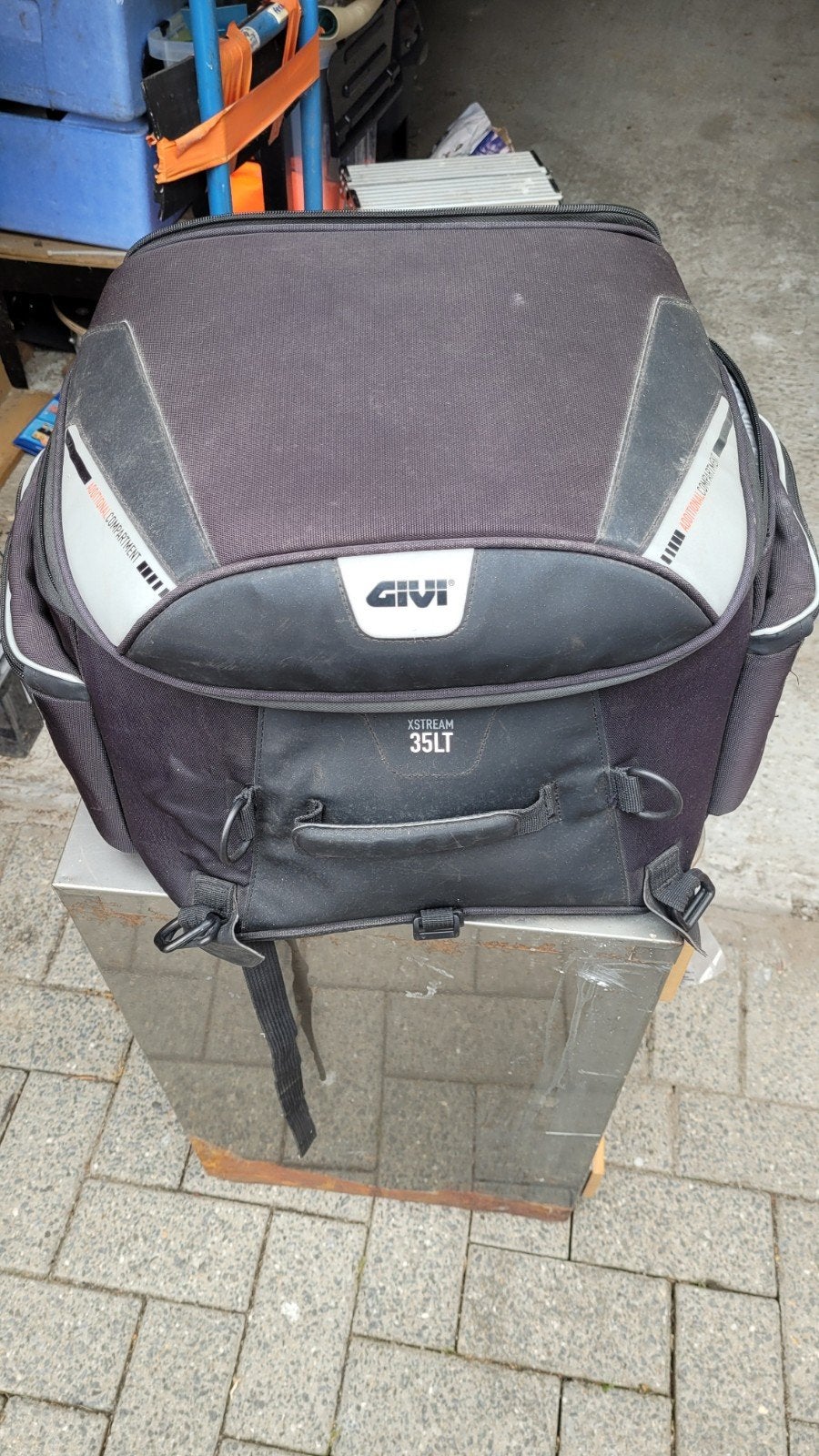 Givi, Fietsen en Brommers, Ophalen