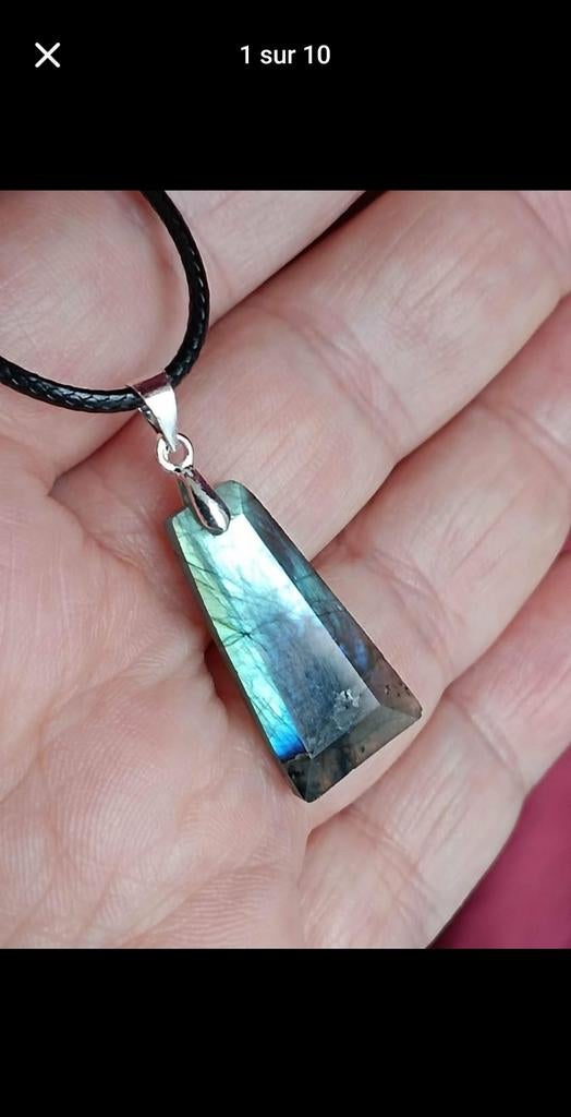 Pendentif avec belle labradorite naturelle, Enlèvement, Neuf, Bleu