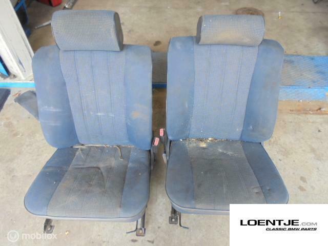 set blauwe voorstoelen BMW e28 518 520  525 528i 535i etc, Enlèvement ou Envoi, Utilisé, BMW, BMW