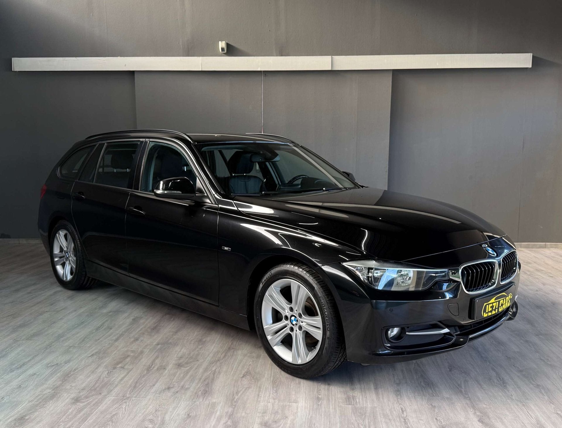 BMW 316 Touring 316i Sport Line, Autos, Achat, Euro 6, Entreprise, Boîte manuelle