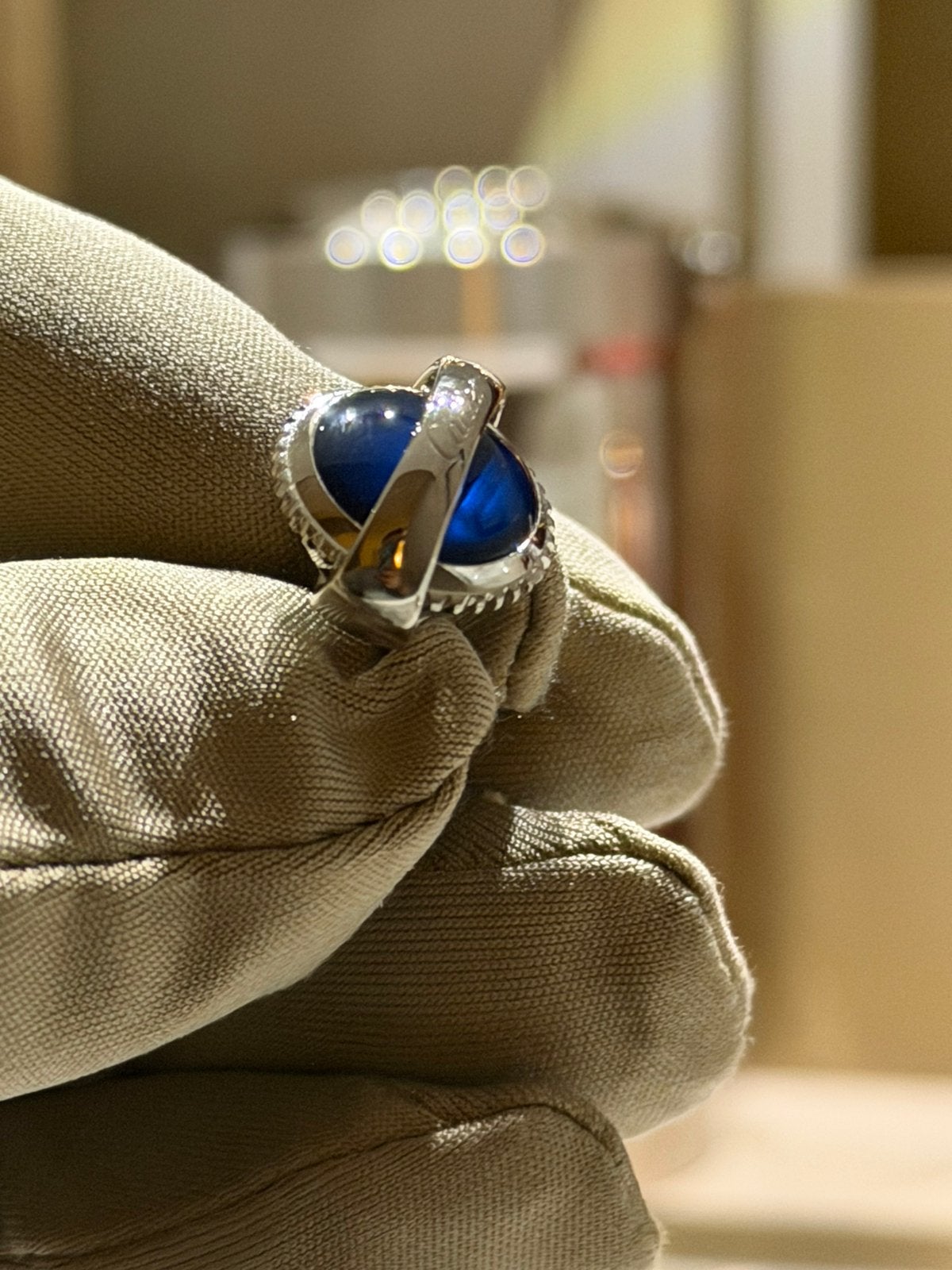 Cartier, Enlèvement, Comme neuf