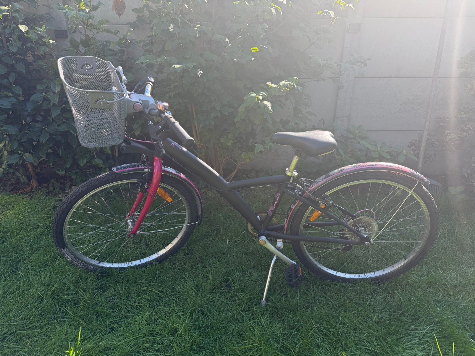 Meisjesfiets 24 inch B-twin, Fietsen en Brommers, Ophalen, Gebruikt
