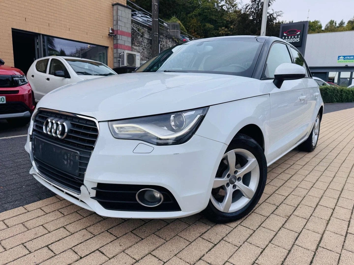 Audi A1 Sportback A1 1.6 TDi Ambition (bj 2013), Auto's, 4 cilinders, 1598 cc, 66 kW, Te koop