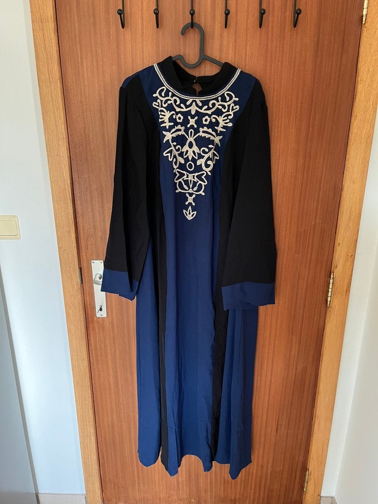 Abaya/tapis de luxe en bleu royal, Vêtements | Femmes, Taille 42/44 (L), Enlèvement ou Envoi, Comme neuf, Bleu