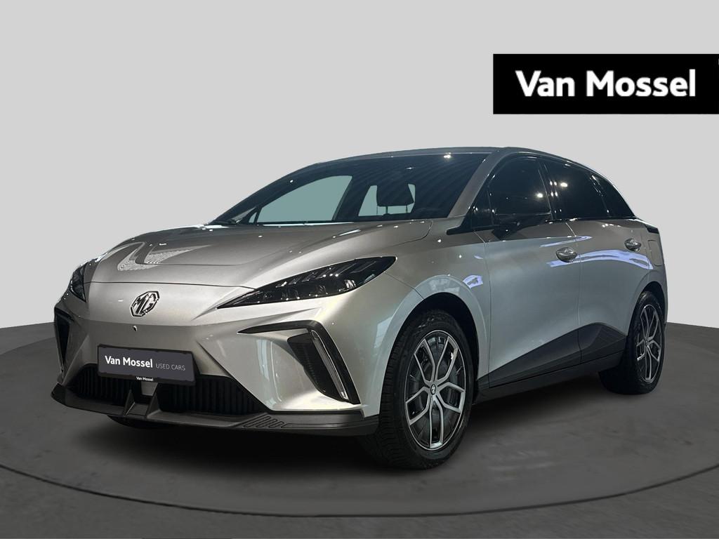 MG MG4 64 kWh Luxury, Auto's, MG, Automaat, Gebruikt, 1675 kg, 5 zetels