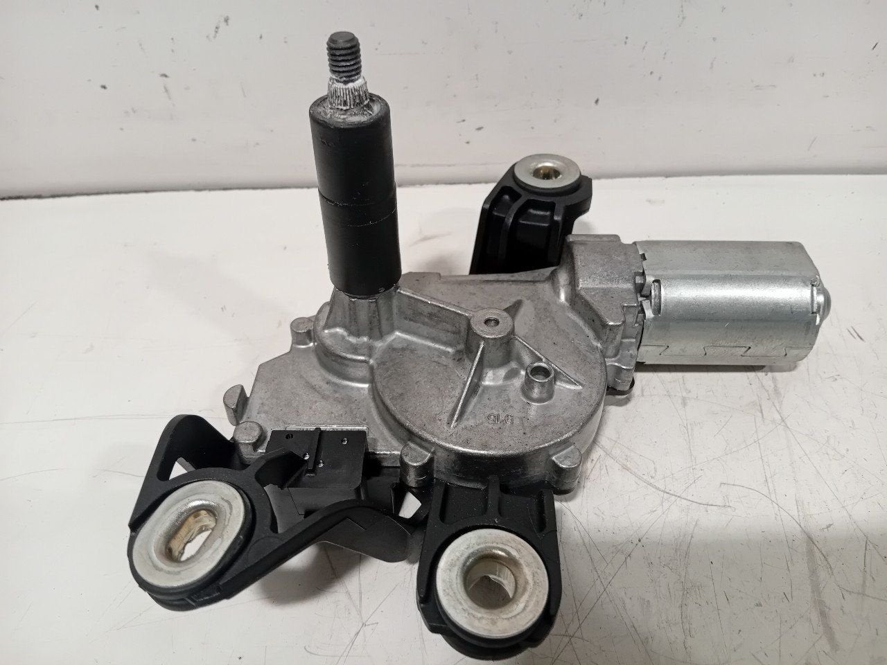 Ruitenwissermotor achter Volkswagen Sharan, Auto-onderdelen, Onderdelen@venauto.nl, Van der Ven Autorecycling B.V., Gebruikt, Ettenseweg 76, 4706 PB Roosendaal, The Netherlands
