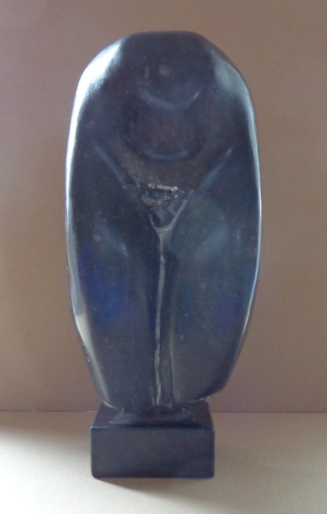 ONBEKEND / VROUWELIJK LICHAAM / SCULPTUUR HARDSTEEN H= 41cm, Enlèvement