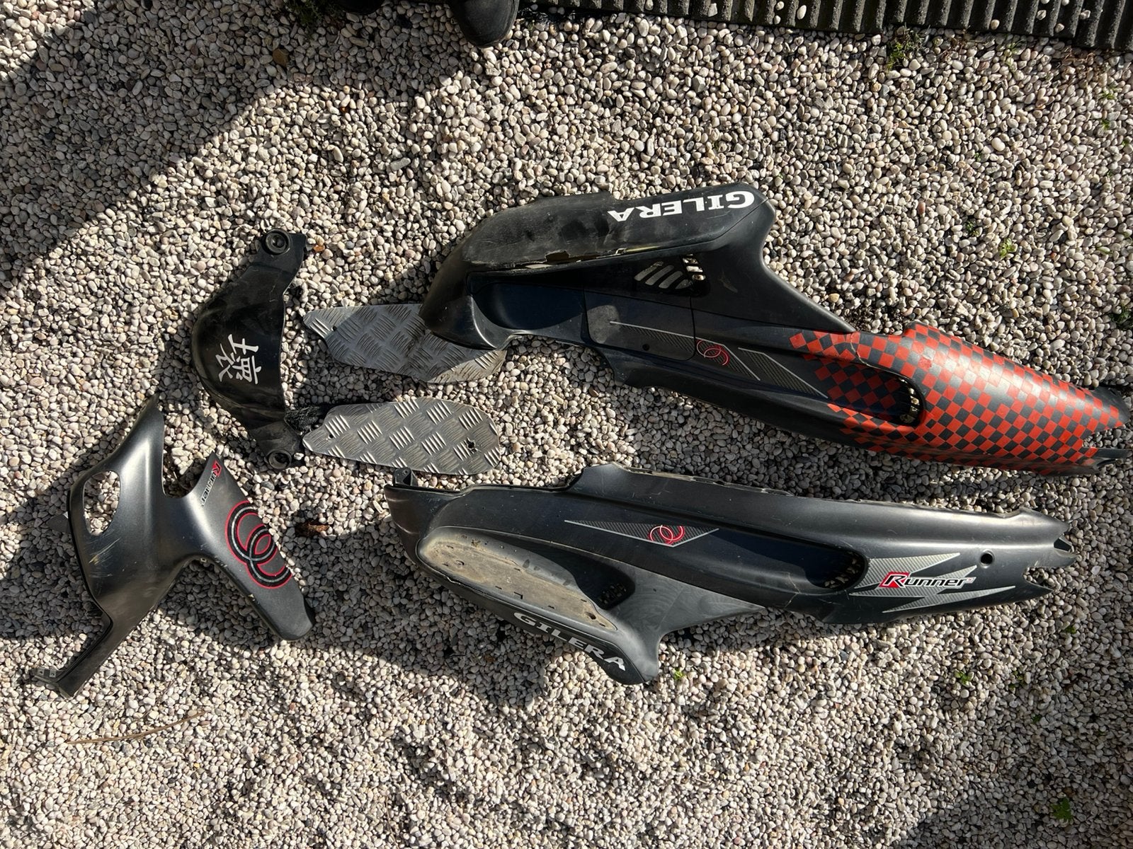 Gilera Runner kappen set opaco carbon origineel, Ophalen of Verzenden