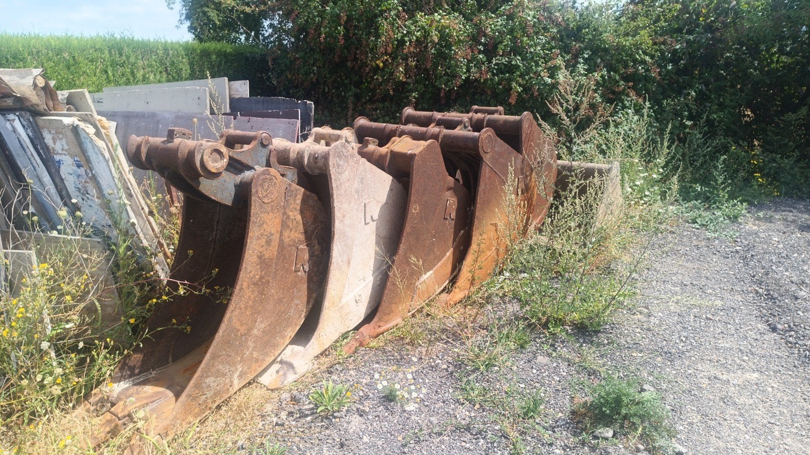 godets bacs pour pelleteuse 15/20to attache pematic/retromat, Enlèvement