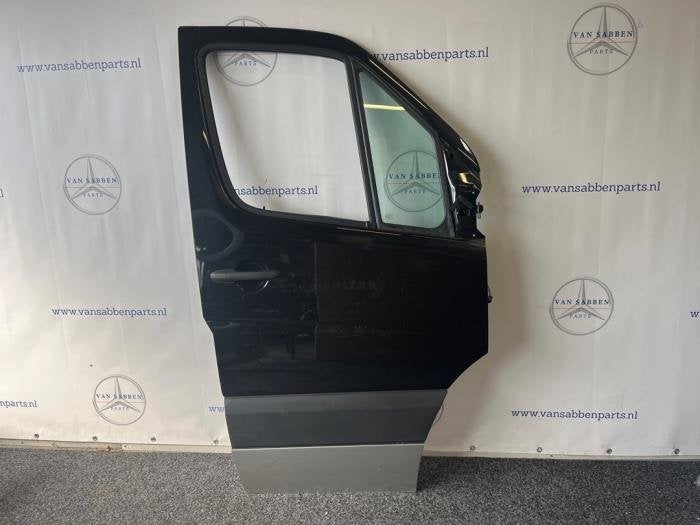 Portière 2portes droite d'un Mercedes Sprinter (040), -, 3 mois de garantie, Utilisé, Porte