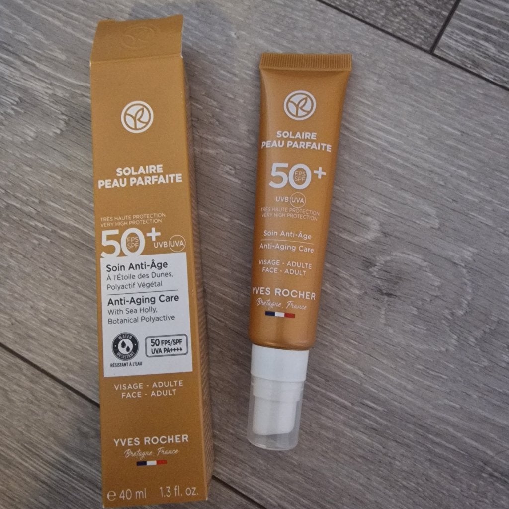 Yves Rocher Solaire Peau Parfaite 50+, Ophalen of Verzenden, Nieuw, Gehele gezicht, Verzorging