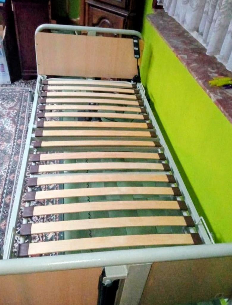 Elektrische ziekenhuisbed, Ophalen
