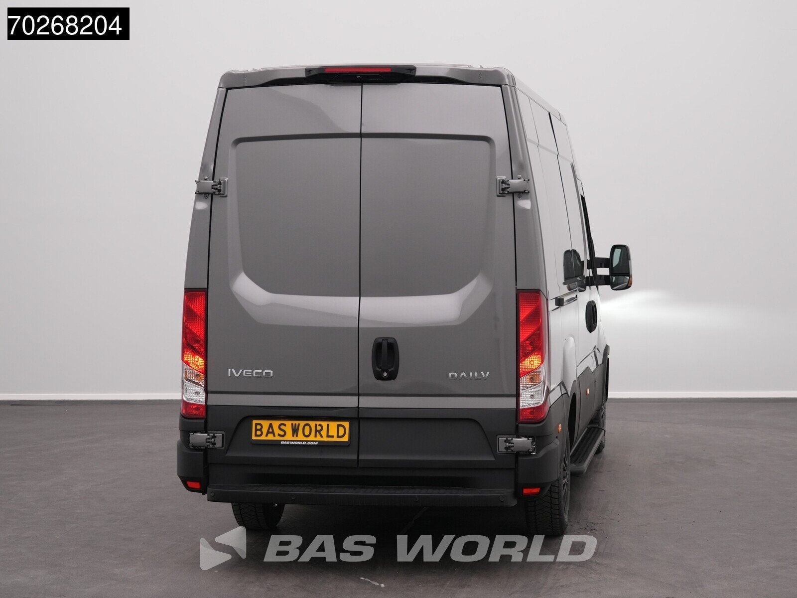 Iveco Daily 35S21 BPM VRIJ! Automaat Black Edition 2025 mode, Stof, Euro 6, 4 cilinders, Iveco