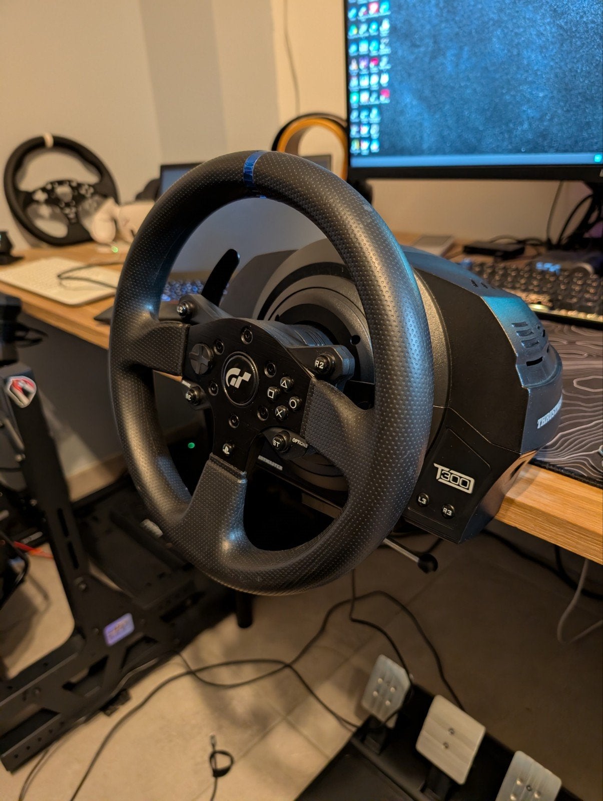 Thrustmaster T300RS GT met pedalset, Games en Spelcomputers, Thrustmaster, Ophalen of Verzenden, PC