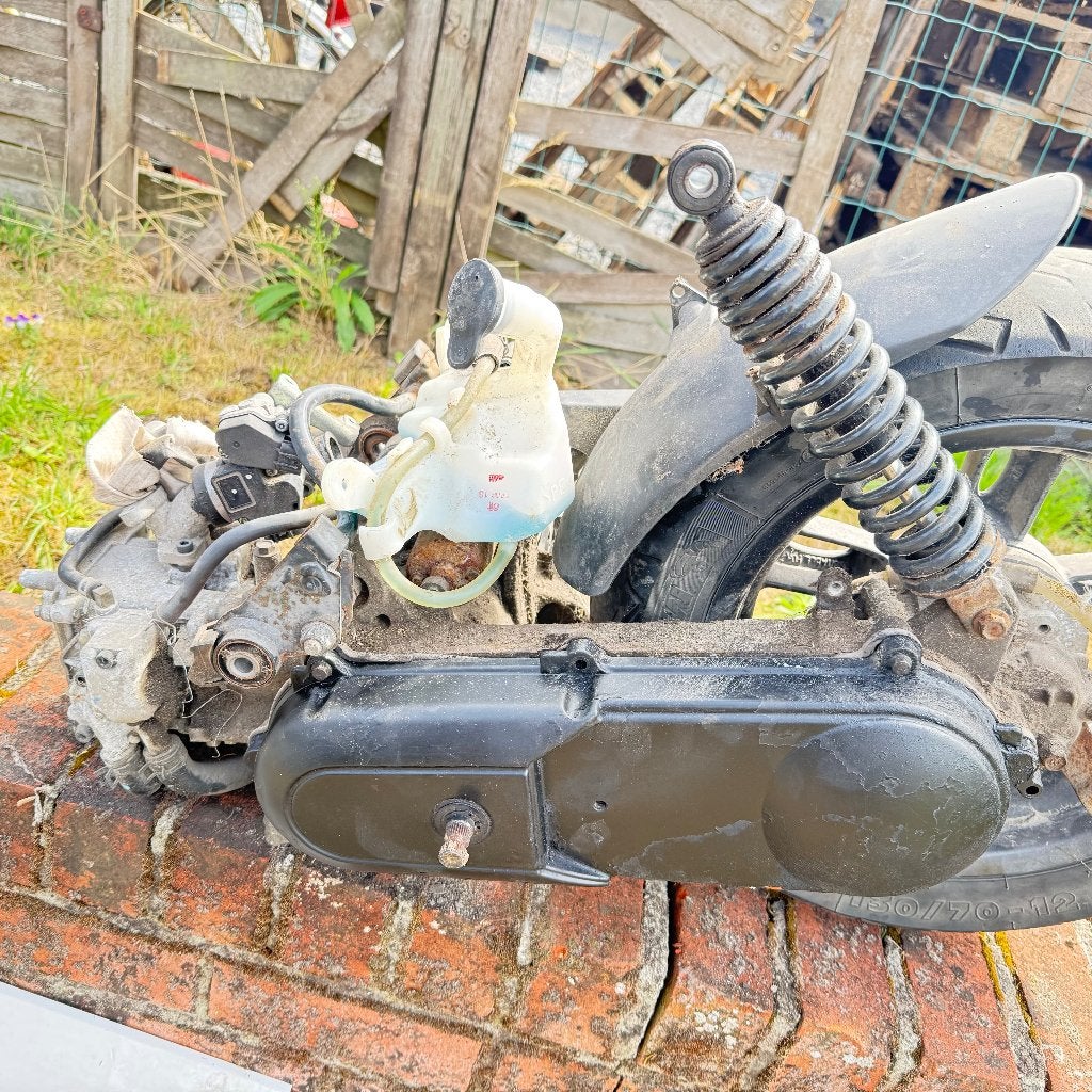 moteur Yamaha Mbk Neos, Ovetto 4 temps, 12000 km, Enlèvement, Comme neuf, Bloc, Yamaha