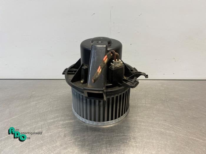 Moteur de ventilation chauffage d'un Volkswagen Crafter (Cra, Volkswagen, -, 3 mois de garantie, Utilisé