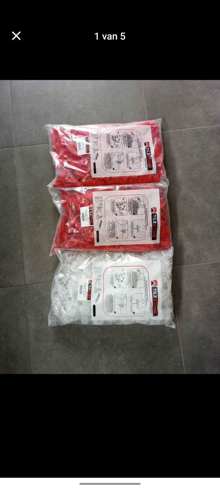 Tilestone Level System Clips en spiën, Enlèvement