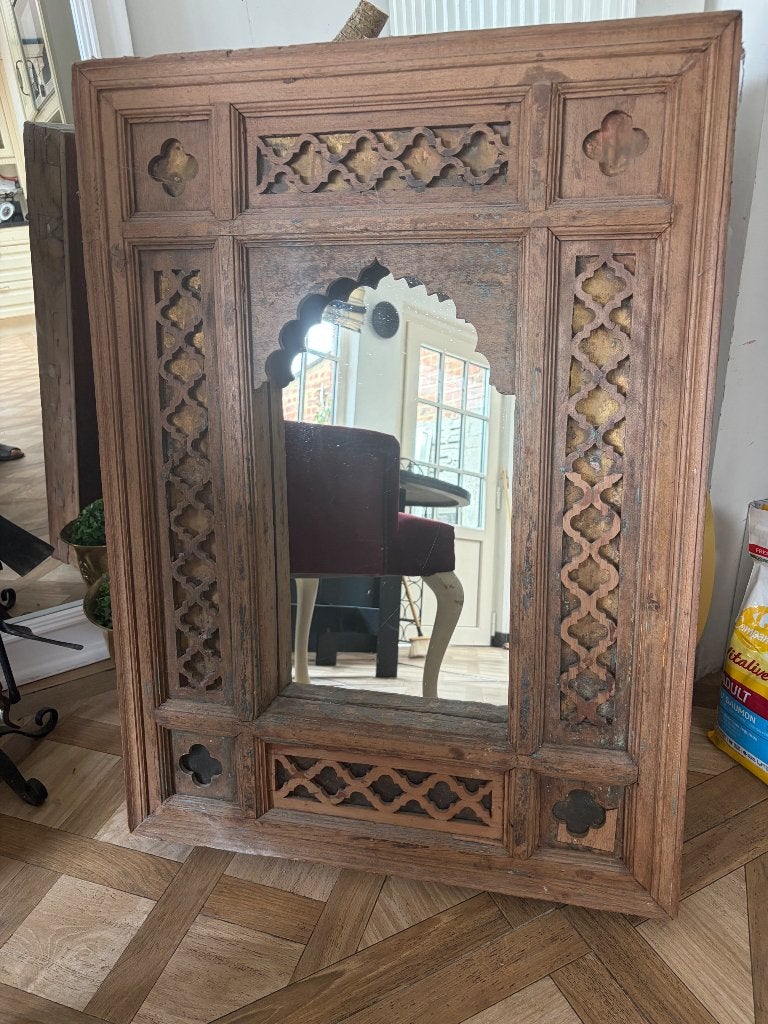 Miroir sculpté en bois massif, Ophalen