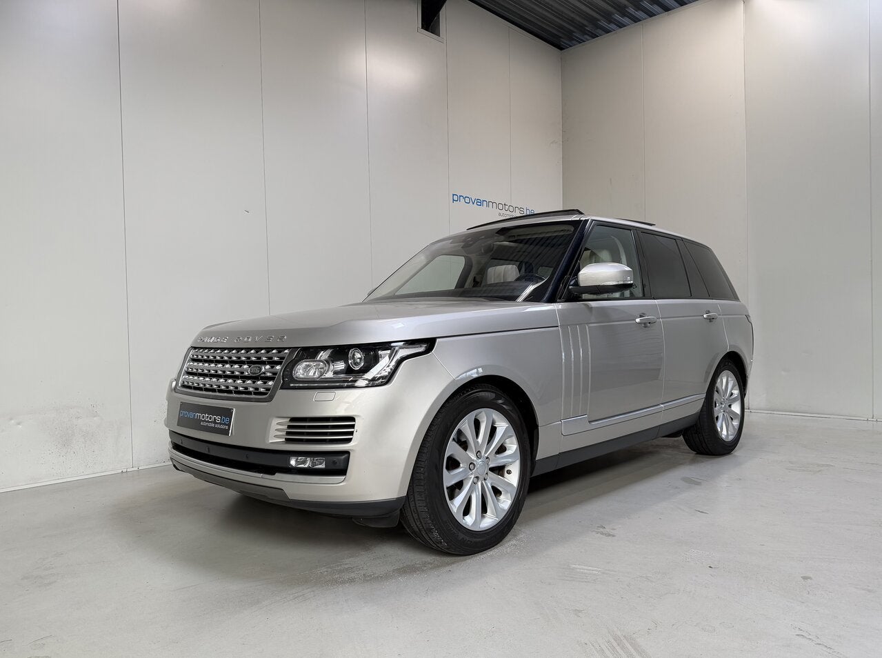 Land Rover Range Rover Vogue 3.0d - Pano - Meridian - Topst, Auto's, 259 pk, Euro 6, 2993 cc, 0 kg