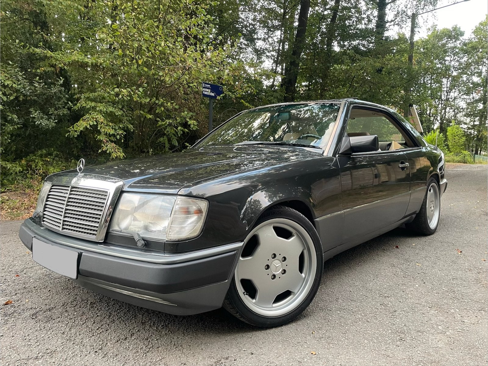 MERCEDES W124 COUPÉ 300 CE 24V 231CH, Auto's, Automaat, 4 zetels, Beige, 2 deurs