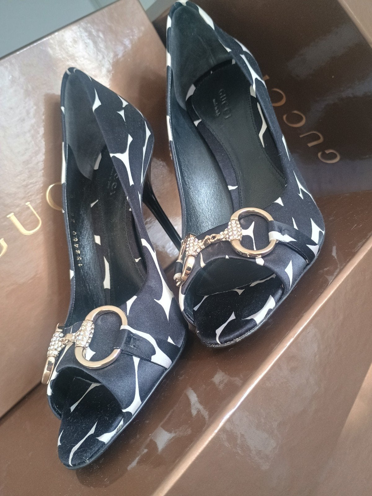Gucci iconic vintage pumps met horsebit en swarowski  36, Pumps, Overige kleuren, Nieuw, Ophalen of Verzenden