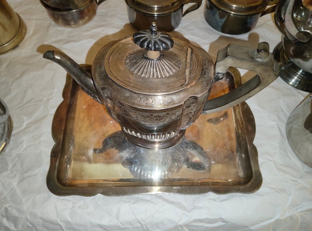 Walker & Hall Sheffield Engels theeservies verzilverd, Antiek en Kunst, Antiek | Servies compleet, Ophalen of Verzenden