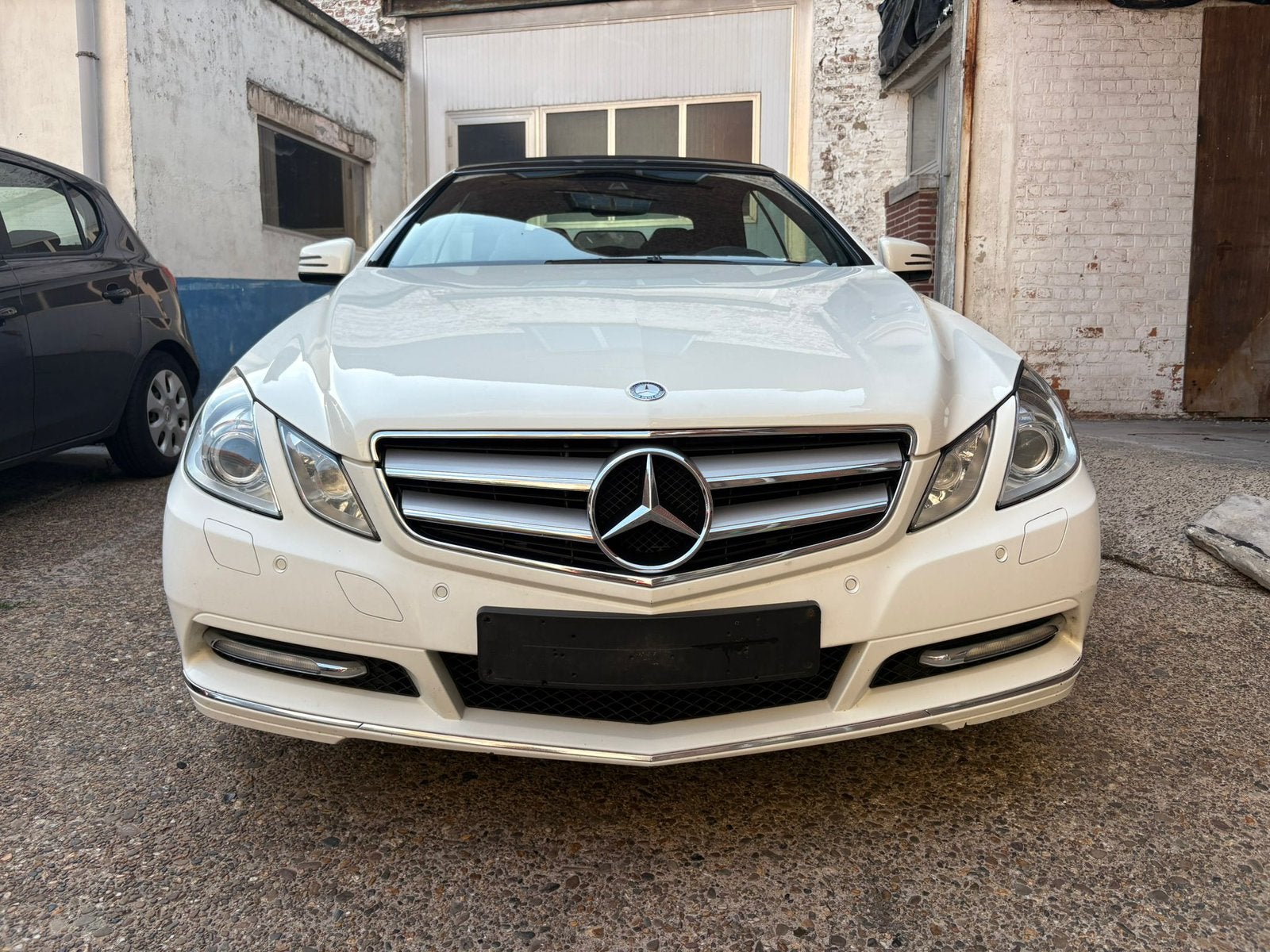 MERCEDES E220 CDI CABRIOLET, Auto's, Euro 5, Cabriolet, Wit, Bedrijf
