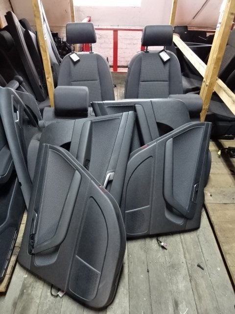 INTERIEUR COMPLET Audi A3 Sportback (8PA) (01-2004/03-2013), Mevr. I. Hauben, Audi, Utilisé, Rue de l'Espoir 34 34
4030  GRIVEGNÉE, BE