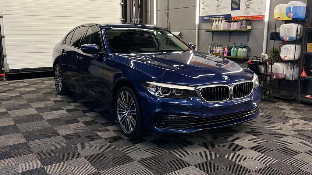 BMW 530 530i bj2018 170640km BENZINE, Auto's, BMW, 1998 cc, Gebruikt, 4 cilinders, Lichtsensor