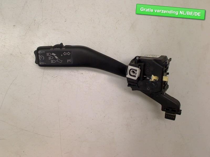 COMMUTATEUR DE REGULATEUR DE VITESSE Golf VI (5K1), Volkswagen, Volkswagen AG, Utilisé, Kundenbetreuung@volkswagen.de