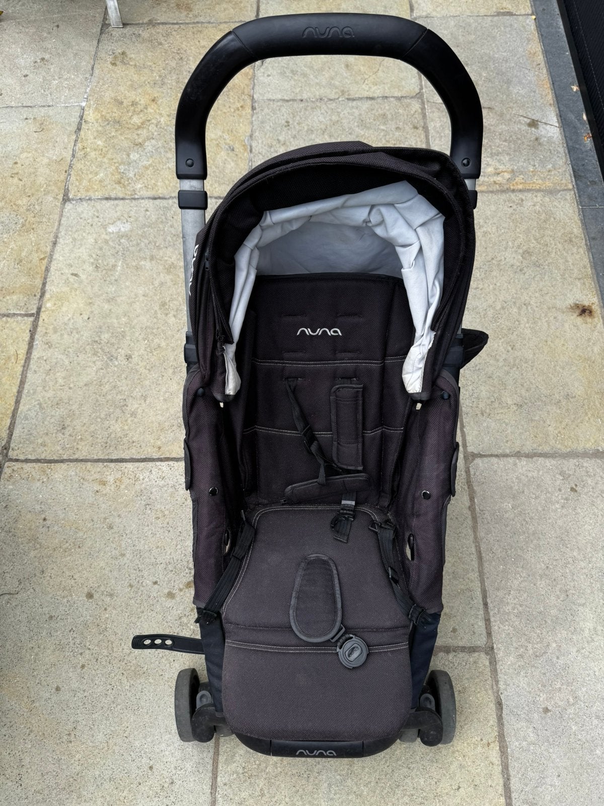 Nuna kinderwagen, Kinderen en Baby's, Buggy's, Ophalen, Gebruikt