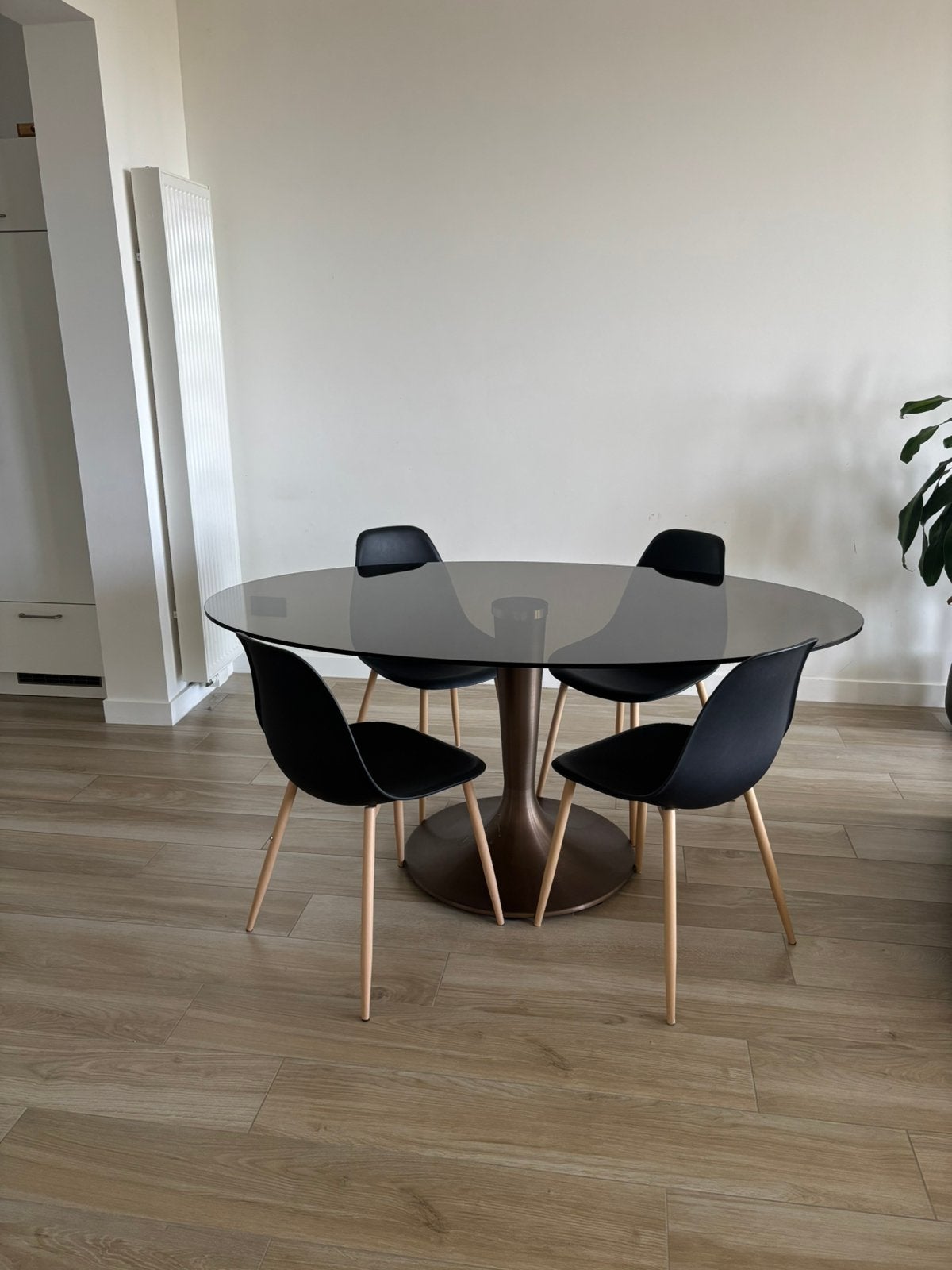 Table AMPM, Enlèvement, Comme neuf, Ovale, Verre
