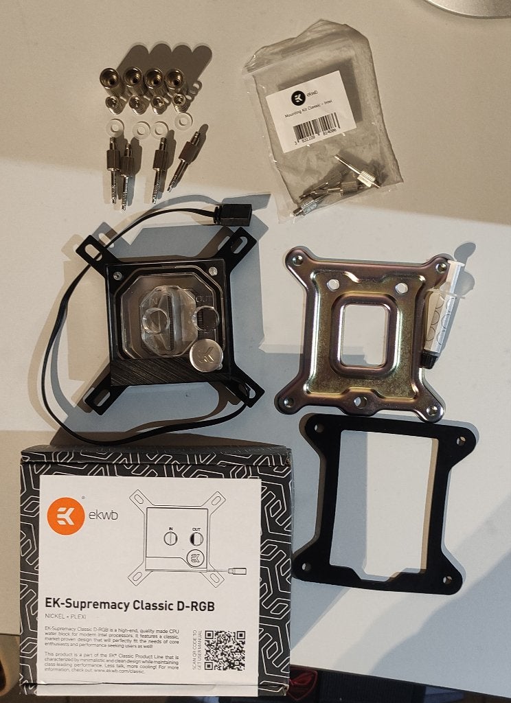 Waterblock CPU EK-Supremacy LGA1200, Ophalen, Zo goed als nieuw, Waterkoeling