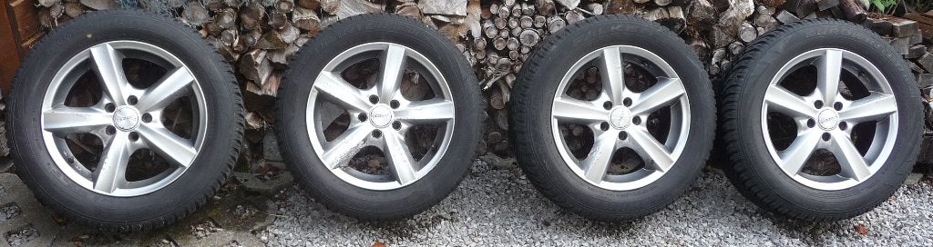 Set de 4 roues et pneus hiver 16 pouces pour Volvo, 16 pouces, Véhicule de tourisme, Pneu(s), Enlèvement